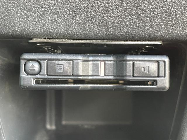 ムーヴキャンバス Xメイクアップリミテッド SAIII 禁煙車/スマートアシストIII/パノラマモニター/両側パワースライドドア/純正メモリーナビ/BTオーディオ/DVD再生/キーフリーシステム/LEDフォグライト/ベンチシート/パールツートン(11枚目)