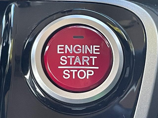 Ｎ－ＢＯＸカスタム Ｇ・Ａパッケージ　禁煙車／ＣＴＢＡ（衝突被害軽減ブレーキ）／パワースライドドア／ストラーダナビ／ＢＴオーディオ／スマートキー／ディスチャージ／ＥＴＣ／純正１４インチアルミ／ベンチシート／純正１４インチアルミ（7枚目）