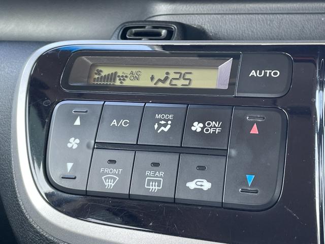 Ｎ－ＢＯＸカスタム Ｇ・Ａパッケージ　禁煙車／ＣＴＢＡ（衝突被害軽減ブレーキ）／パワースライドドア／ストラーダナビ／ＢＴオーディオ／スマートキー／ディスチャージ／ＥＴＣ／純正１４インチアルミ／ベンチシート／純正１４インチアルミ（14枚目）