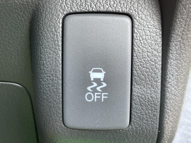 Ｎ－ＢＯＸカスタム Ｇ・Ａパッケージ　禁煙車／ＣＴＢＡ（衝突被害軽減ブレーキ）／パワースライドドア／ストラーダナビ／ＢＴオーディオ／スマートキー／ディスチャージ／ＥＴＣ／純正１４インチアルミ／ベンチシート／純正１４インチアルミ（16枚目）