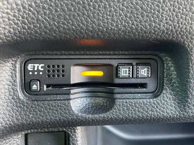 Ｎ－ＢＯＸカスタム Ｇ・Ｌホンダセンシング　ＣＭＢＳ／アダプティブクルーズコントロール＆ＬＫＡＳ／ケンウッドフルセグメモリーナビ／ＤＴＶ／ＢＴオーディオ／ＤＶＤ再生／バックカメラ／スマートキー／パワースライドドア／ＬＥＤヘッドライト／ＥＴＣ（12枚目）