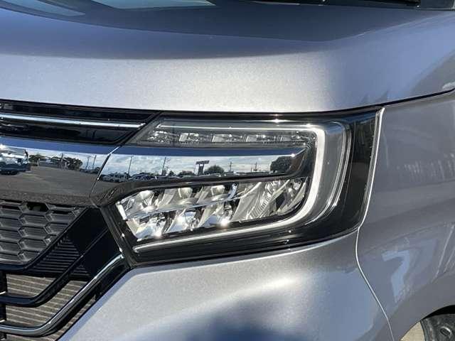 Ｎ－ＢＯＸカスタム Ｇ・Ｌホンダセンシング　ＣＭＢＳ／アダプティブクルーズコントロール＆ＬＫＡＳ／ケンウッドフルセグメモリーナビ／ＤＴＶ／ＢＴオーディオ／ＤＶＤ再生／バックカメラ／スマートキー／パワースライドドア／ＬＥＤヘッドライト／ＥＴＣ（27枚目）