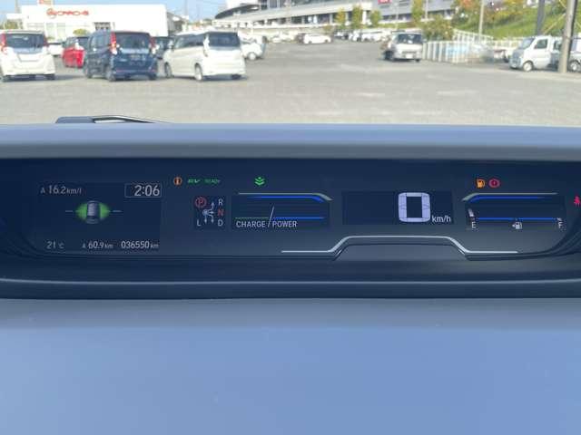 フリードハイブリッド ハイブリッド・Gホンダセンシング 禁煙車/ホンダセンシング/モデューロフロントバンパー/両側パワースライドドア/純正メモリーナビ/バックカメラ/BTオーディオ/ETC/スマートキー/LEDヘッドライト/アダプティブクルーズコントロール(18枚目)