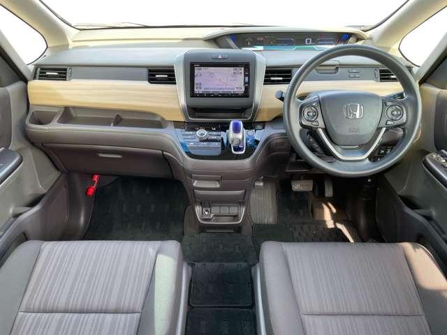 フリードハイブリッド ハイブリッド・Gホンダセンシング 禁煙車/ホンダセンシング/両側電動スライドドア/Bluetooth対応ギャザーズSDナビ&連動ETC/フルセグTV/DVD再生/バックカメラ/スマートキーシステム/LEDヘッドライト/ウインカーミラー(5枚目)