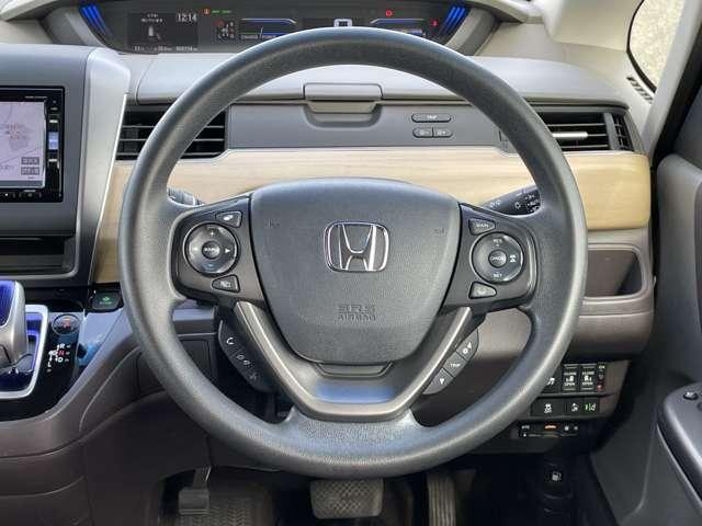 フリードハイブリッド ハイブリッド・Gホンダセンシング 禁煙車/ホンダセンシング/両側電動スライドドア/Bluetooth対応ギャザーズSDナビ&連動ETC/フルセグTV/DVD再生/バックカメラ/スマートキーシステム/LEDヘッドライト/ウインカーミラー(22枚目)