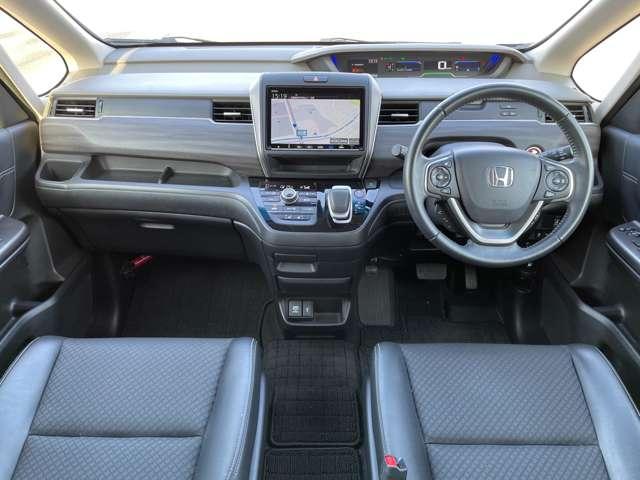 フリードハイブリッド ハイブリッド・Gホンダセンシング CMBS/アダプティブクルーズコントロール&LKAS/ギャザーズ9インチSDナビ&連動ETC/フリップダウンモニター/フルセグTV/BTオーディオ/DVD再生/バックカメラ(5枚目)