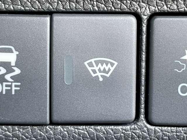 フリードハイブリッド ハイブリッド・Gホンダセンシング CMBS/アダプティブクルーズコントロール&LKAS/ギャザーズ9インチSDナビ&連動ETC/フリップダウンモニター/フルセグTV/BTオーディオ/DVD再生/バックカメラ(15枚目)