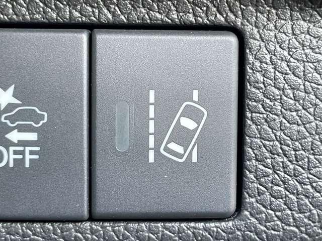 フリードハイブリッド ハイブリッド・Gホンダセンシング CMBS/アダプティブクルーズコントロール&LKAS/ギャザーズ9インチSDナビ&連動ETC/フリップダウンモニター/フルセグTV/BTオーディオ/DVD再生/バックカメラ(18枚目)