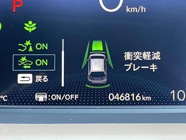 フィット e:HEVリュクス 禁煙車/ホンダセンシング/Bluetooth対応ギャザーズ9インチメモリーナビ/フルセグTV/バック&フロントカメラ/コーナーセンサー/シートヒーター/ハンドルヒーター/ワイヤレス充電(8枚目)