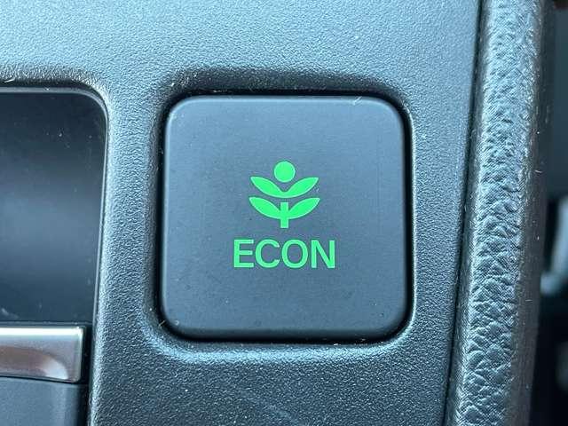 フィット e:HEVリュクス 禁煙車/ホンダセンシング/Bluetooth対応ギャザーズ9インチメモリーナビ/フルセグTV/バック&フロントカメラ/コーナーセンサー/シートヒーター/ハンドルヒーター/ワイヤレス充電(29枚目)