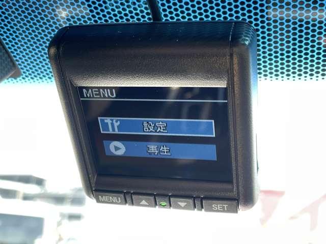 シャトル 1.5ハイブリッド ホンダセンシング 5名 禁煙車/衝突被害軽減ブレーキ/アダプティブクルーズコントロール/バックカメラ/ギャザーズSDナビ&連動ETC/BTオーディオ/DVD再生/フルセグ(14枚目)