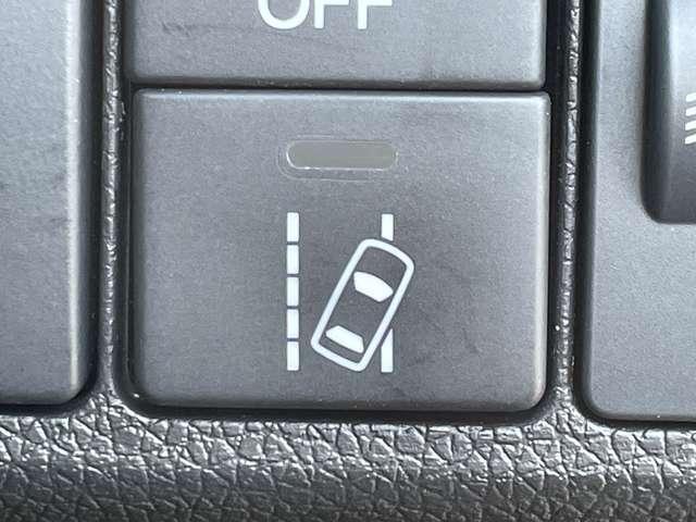 シャトル 1.5ハイブリッド ホンダセンシング 5名 禁煙車/衝突被害軽減ブレーキ/アダプティブクルーズコントロール/バックカメラ/ギャザーズSDナビ&連動ETC/BTオーディオ/DVD再生/フルセグ(16枚目)
