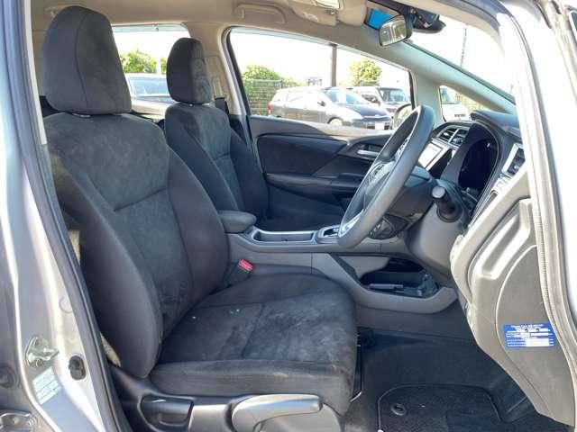 シャトル 1.5ハイブリッド ホンダセンシング 5名 禁煙車/衝突被害軽減ブレーキ/アダプティブクルーズコントロール/バックカメラ/ギャザーズSDナビ&連動ETC/BTオーディオ/DVD再生/フルセグ(27枚目)