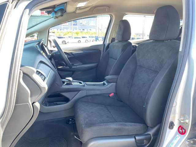 シャトル 1.5ハイブリッド ホンダセンシング 5名 禁煙車/衝突被害軽減ブレーキ/アダプティブクルーズコントロール/バックカメラ/ギャザーズSDナビ&連動ETC/BTオーディオ/DVD再生/フルセグ(28枚目)