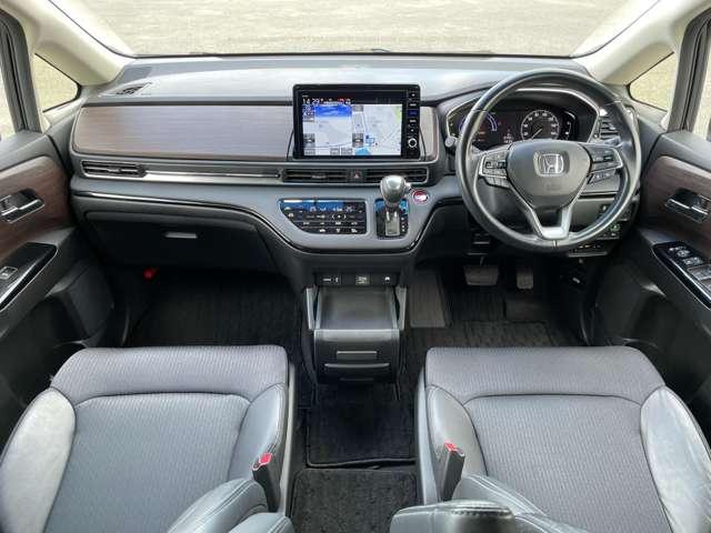 オデッセイハイブリッド e:HEVアブソルート・EX 禁煙車/ホンダセンシング/マルチビューカメラシステム/両側電動ドア/前席シートヒーター/前席パワーシート/フリップダウンモニター/コーナーセンサー/Bluetooth対応対応メモリーナビ(6枚目)