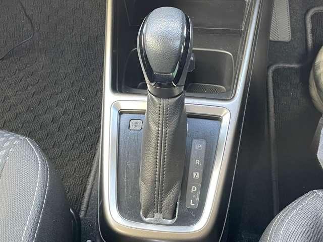 スイフト ＸＲリミテッド　デュアルセンサーブレーキサポート／アダプティブクルーズ（17枚目）