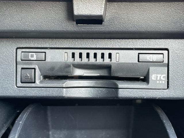 アルファード ２．５Ｓ　Ｃパッケージ　ワンオーナー／プリクラッシュセーフティ／フリップダウンモニター／純正１０インチＳＤナビ／バックカメラ／パワーバックドア／両側パワースライドドア／ＬＥＤヘッドライト／インテリジェントクリアランスソナー（14枚目）