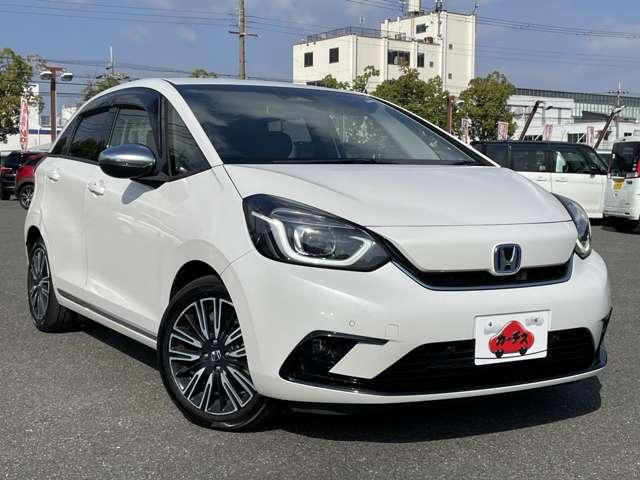 フィット ｅ：ＨＥＶリュクス　ＣＭＢＳ／アダプティブクルーズコントロール＆ＬＫＡＳ／踏み間違い衝突軽減／ギャザーズ９インチＳＤナビ／フルセグＴＶ／ＢＴオーディオ／ＤＶＤ再生／バックカメラ／スマートキー／ＬＥＤヘッドライト／ＥＴＣ（34枚目）