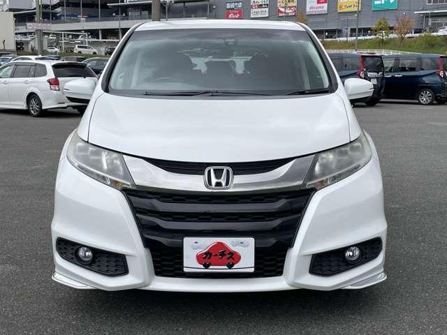 オデッセイ アブソルート・２０ｔｈアニバーサリー　シティブレーキアクティブ／メーカーインターナビ＆連動ＥＴＣ／フリップダウンモニター／フルセグＴＶ／ＢＴオーディオ／ＤＶＤ再生／バックカメラ／スマートキー／両側パワースライドドア／純正アルミホイール（35枚目）