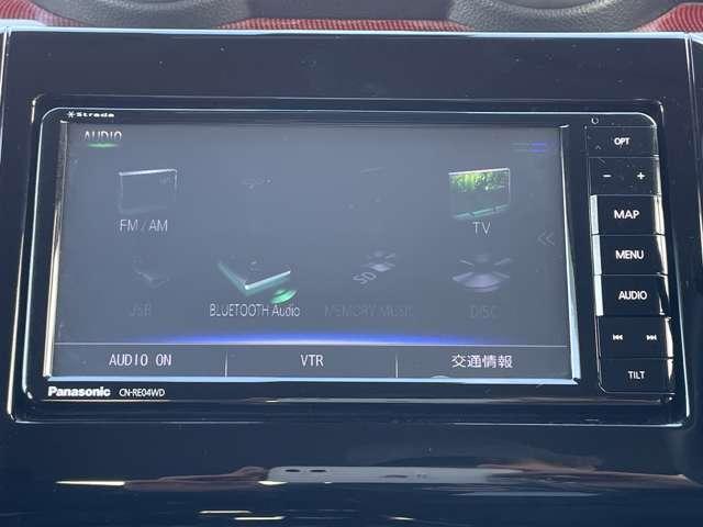 スイフトスポーツ セーフティパッケージ ワンオーナー/6速MT/デュアルカメラブレーキサポート/アダプティブクルーズコントロール/ストラーダSDナビ/フルセグTV/BTオーディオ/DVD再生/バックカメラ/キーレススタートシステム(14枚目)