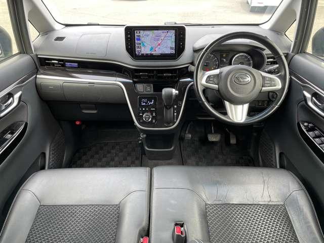 ムーヴ カスタム　ＲＳ　ハイパーリミテッドＳＡＩＩＩ　スマートアシストＩＩＩ／パノラマモニター／純正８インチＳＤナビ／フルセグＴＶ／ＢＴオーディオ／ＤＶＤ再生／キーフリーシステム／ＬＥＤヘッドライト＆ＬＥＤフォグ／社外１６インチアルミ（5枚目）