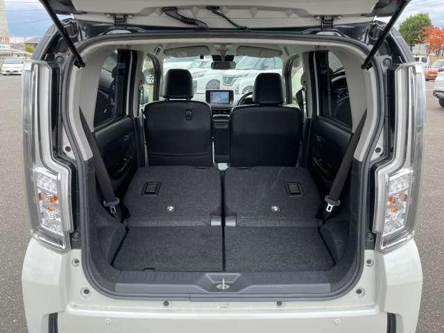 ムーヴ カスタム　ＲＳ　ハイパーリミテッドＳＡＩＩＩ　スマートアシストＩＩＩ／パノラマモニター／純正８インチＳＤナビ／フルセグＴＶ／ＢＴオーディオ／ＤＶＤ再生／キーフリーシステム／ＬＥＤヘッドライト＆ＬＥＤフォグ／社外１６インチアルミ（29枚目）