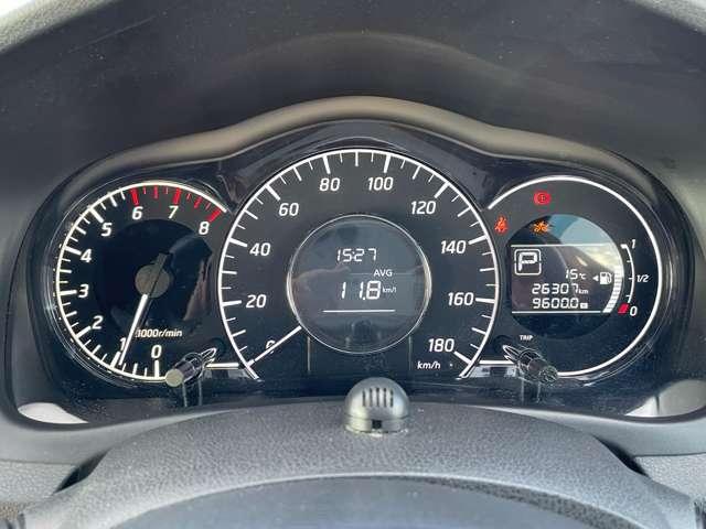 ノート １．２メダリスト　ＥブレーキＰＫＧ　５名　ワンオーナー／禁煙車／エマージェンシーブレーキ／アラウンドビューモニター／純正ＳＤナビ／フルセグＴＶ／ＢＴオーディオ／ＤＶＤ再生／インテリジェントキー／ＬＥＤヘッドライト／人工皮革コンビシート（18枚目）