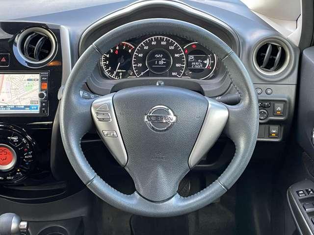 ノート １．２メダリスト　ＥブレーキＰＫＧ　５名　ワンオーナー／禁煙車／エマージェンシーブレーキ／アラウンドビューモニター／純正ＳＤナビ／フルセグＴＶ／ＢＴオーディオ／ＤＶＤ再生／インテリジェントキー／ＬＥＤヘッドライト／人工皮革コンビシート（20枚目）