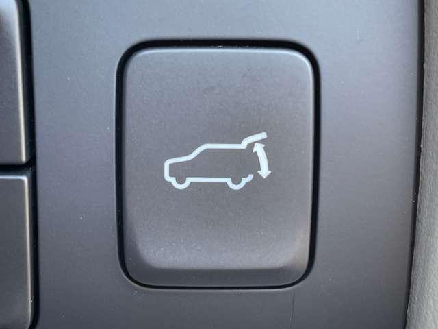 CX-8 XD エクスクルーシブモード I-ACTIVSENSE/360°ビューモニター/マツダコネクトナビ/サンルーフ/パワーバックドア/19インチAW/レザーシート/アドバンストキー/ルーフレール(16枚目)