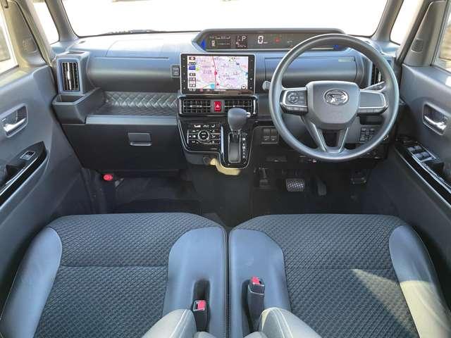 タント 660カスタムX 4名 禁煙車/両側電動スライドドア/スマートアシスト/パノラマモニター/純正9インチSDナビ/フルセグTV/BTオーディオ/DVD再生/キーフリーシステム/LEDヘッドライト&フォグ/前席シートヒーター(5枚目)