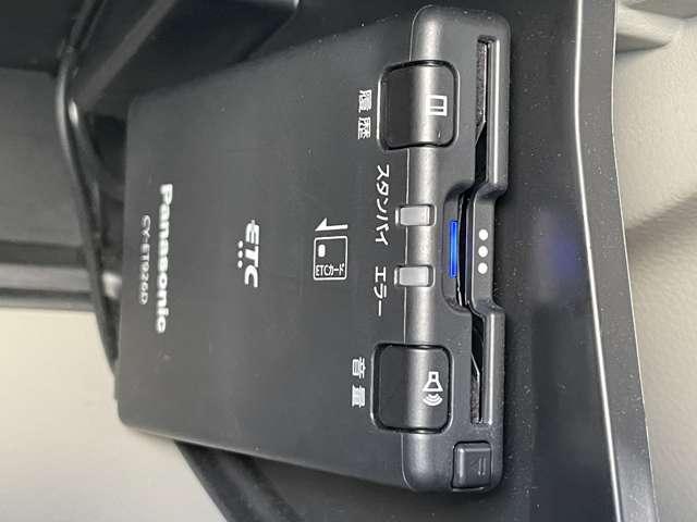 エブリイワゴン ＰＺターボ　ハイルーフ　禁煙車／リフトアップ車／スズキセーフティーサポート／ナソニック９インチＳＤナビ／フルセグＴＶ／ＢＴオーディオ／バックカメラ／Ｒパーキングセンサー／キーレススタートシステム／パワースライドドア（11枚目）