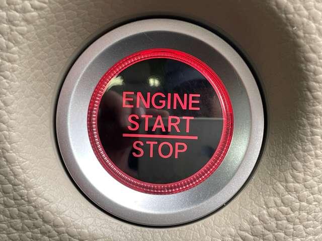 N-BOX 660G EXホンダセンシング 4名 ワンオーナー/禁煙車/ホンダセンシング/片側電動ドア/アダプティブクルーズコントロール/ギャザーズナビ/バックカメラ/ETC/LEDヘッドライト/シートヒーター/DVD再生/BT接続/ベンチシート(12枚目)