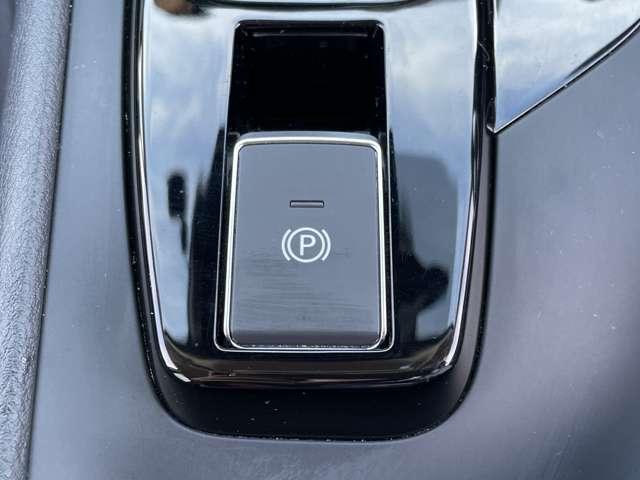 ノート 1.2X 5名 禁煙車/プロパイロット/エマージェンシーブレーキ/インテリジェントクルーズコントロール/アラウンドビューモニター/メーカーナビ&連動ETC2.0/フルセグ/BTオーディオ/インテリジェントルームミラー(10枚目)