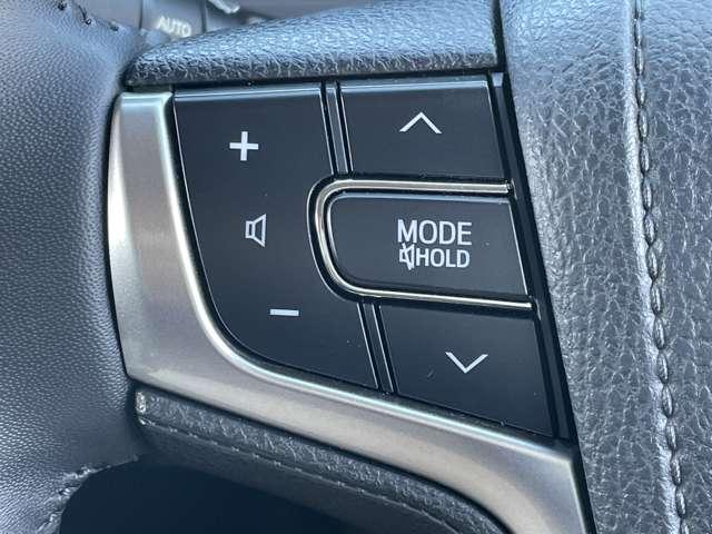 クラウンハイブリッド アスリートＳ　ブラックスタイル　サンルーフ／プリクラッシュセーフティ／レーダークルーズコントロール／インテリジェントクリアランスソナー／純正ＨＤＤナビ＆連動ＥＴＣ／フルセグＴＶ／ＢＴオーディオ／ＤＶＤ再生（23枚目）