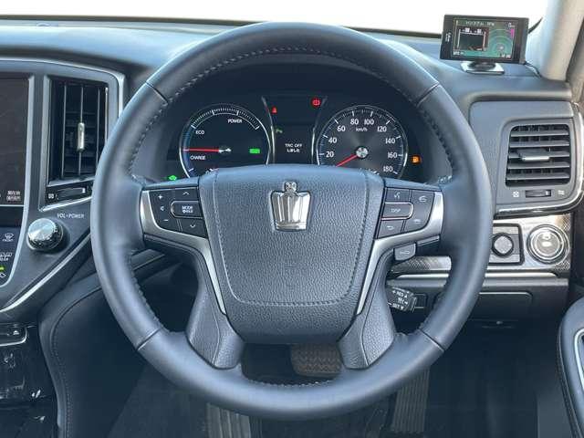 クラウンハイブリッド アスリートＳ　ブラックスタイル　サンルーフ／プリクラッシュセーフティ／レーダークルーズコントロール／インテリジェントクリアランスソナー／純正ＨＤＤナビ＆連動ＥＴＣ／フルセグＴＶ／ＢＴオーディオ／ＤＶＤ再生（25枚目）