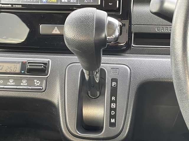 ワゴンＲスティングレー ハイブリッドＴ　デュアルセンサーブレーキサポート／ストラーダＳＤナビ／フルセグＴＶ／ＢＴオーディオ／ＤＶＤ再生／バックカメラ／キーレススタートシステム／ＬＥＤヘッドライト＆ＬＥＤフォグ／パドルシフト／シートヒーター（22枚目）