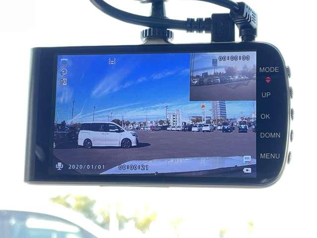 ロッキー プレミアム　スマートアシスト／アダプティブクルーズコントロール／パノラマモニター／純正ディスプレイオーディオ＆フルセグＴＶ／ＢＴオーディオ／キーフリーシステム／ＬＥＤヘッドライト＆ＬＥＤフォグ／シートヒーター（14枚目）