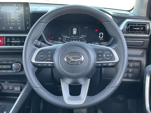 ロッキー プレミアム　スマートアシスト／アダプティブクルーズコントロール／パノラマモニター／純正ディスプレイオーディオ＆フルセグＴＶ／ＢＴオーディオ／キーフリーシステム／ＬＥＤヘッドライト＆ＬＥＤフォグ／シートヒーター（25枚目）