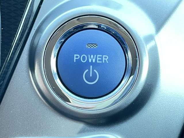 プリウスアルファ Ｓ　純正８インチＳＤナビ／フルセグＴＶ／ＢＴオーディオ／ＤＶＤ再生／バックカメラ／スマートエントリー＆スタートシステム／純正１６インチアルミ／ＬＥＤフォグ／ボイスコーナー／ＥＴＣ／社外革調シートカバー（6枚目）