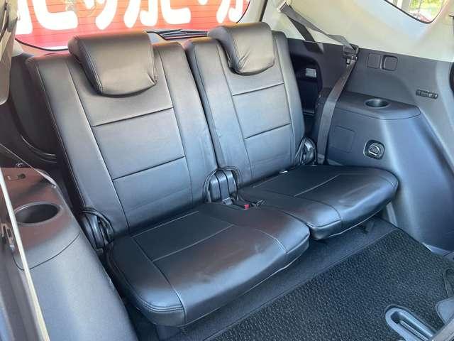 プリウスアルファ Ｓ　純正８インチＳＤナビ／フルセグＴＶ／ＢＴオーディオ／ＤＶＤ再生／バックカメラ／スマートエントリー＆スタートシステム／純正１６インチアルミ／ＬＥＤフォグ／ボイスコーナー／ＥＴＣ／社外革調シートカバー（24枚目）