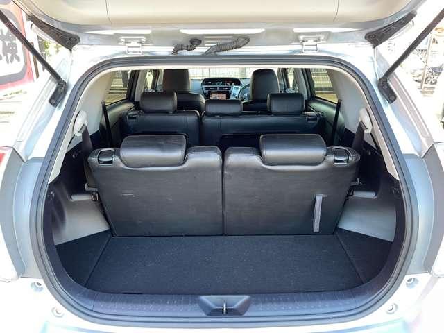 プリウスアルファ Ｓ　純正８インチＳＤナビ／フルセグＴＶ／ＢＴオーディオ／ＤＶＤ再生／バックカメラ／スマートエントリー＆スタートシステム／純正１６インチアルミ／ＬＥＤフォグ／ボイスコーナー／ＥＴＣ／社外革調シートカバー（25枚目）