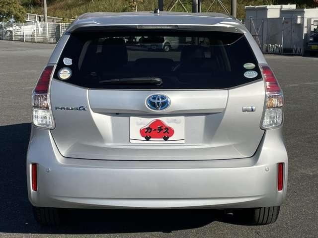 プリウスアルファ Ｓ　純正８インチＳＤナビ／フルセグＴＶ／ＢＴオーディオ／ＤＶＤ再生／バックカメラ／スマートエントリー＆スタートシステム／純正１６インチアルミ／ＬＥＤフォグ／ボイスコーナー／ＥＴＣ／社外革調シートカバー（32枚目）