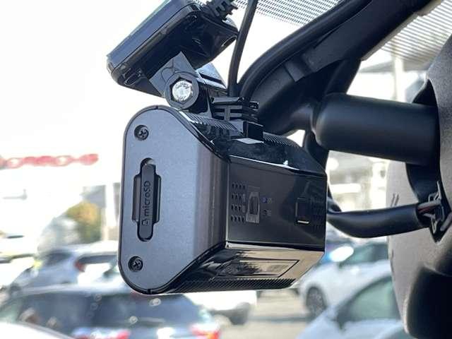 ＮＶ３５０キャラバンバン ロングプレミアムＧＸ　エマージェンシーブレーキ／アラウンドビューモニター／アルパイン１１インチメモリーナビ＆連動ＥＴＣ／フルセグＴＶ／ＢＴオーディオ／ＤＶＤ再生／インテリジェントキー／両側スライドドア／ＥＴＣ（14枚目）