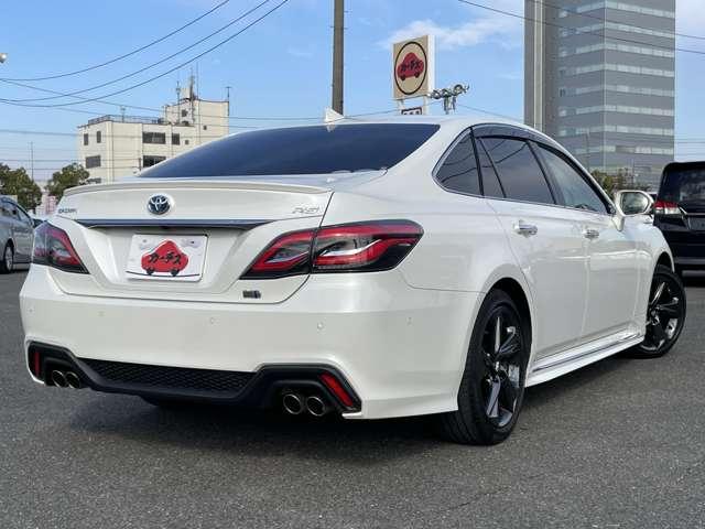 クラウンハイブリッド RS リミテッド トヨタセーフティセンス/レーダークルーズコントロール/パノラミックビューモニター/純正ナビ/ETC2.0/フルセグ/BTオーディオ/パーキングサポートブレーキ/LEDライト/シートヒーター(4枚目)