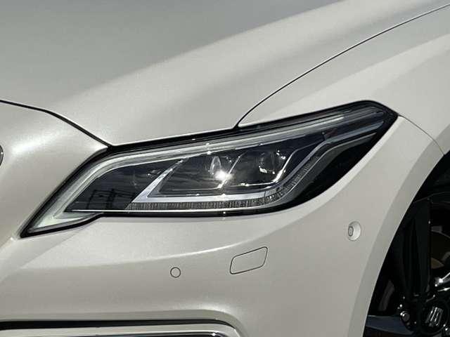 クラウンハイブリッド RS リミテッド トヨタセーフティセンス/レーダークルーズコントロール/パノラミックビューモニター/純正ナビ/ETC2.0/フルセグ/BTオーディオ/パーキングサポートブレーキ/LEDライト/シートヒーター(35枚目)