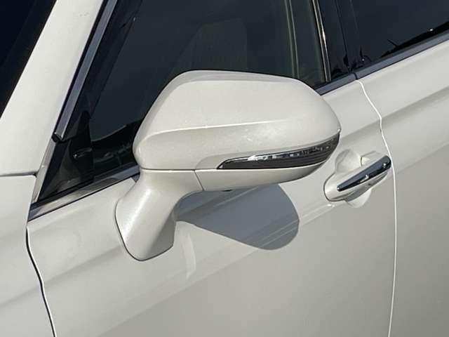 クラウンハイブリッド RS リミテッド トヨタセーフティセンス/レーダークルーズコントロール/パノラミックビューモニター/純正ナビ/ETC2.0/フルセグ/BTオーディオ/パーキングサポートブレーキ/LEDライト/シートヒーター(36枚目)