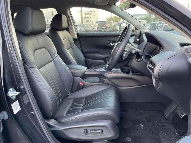 ＺＲ－Ｖ ｅ：ＨＥＶ　Ｚ　本革シート／マルチビューカメラ／ＢＯＳＥプレミアムサウンド／ホンダセンシング／パワーバックドア／踏み間違い衝突軽減／メーカーナビ／フルセグ／ＢＴオーディオ／ＬＥＤヘッドライト／シートヒーター（31枚目）