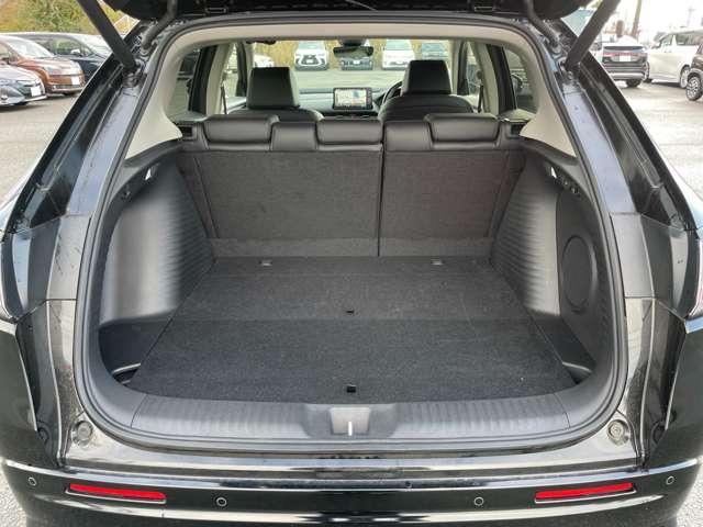 ＺＲ－Ｖ ｅ：ＨＥＶ　Ｚ　本革シート／マルチビューカメラ／ＢＯＳＥプレミアムサウンド／ホンダセンシング／パワーバックドア／踏み間違い衝突軽減／メーカーナビ／フルセグ／ＢＴオーディオ／ＬＥＤヘッドライト／シートヒーター（34枚目）