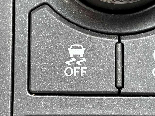 ＮＸ ＮＸ２００ｔ　Ｆスポーツ　本革シート（ヒーター）／ガラスサンルーフ／プリクラッシュセーフティ／三眼ＬＥＤヘッドライト／パワーバックドア／スマートキー／純正ＳＤナビ／ＥＴＣ／フルセグ／ＢＴオーディオ／バック＆サイドカメラ／ＥＴＣ（16枚目）