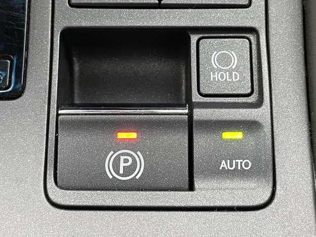 ＮＸ ＮＸ２００ｔ　Ｆスポーツ　本革シート（ヒーター）／ガラスサンルーフ／プリクラッシュセーフティ／三眼ＬＥＤヘッドライト／パワーバックドア／スマートキー／純正ＳＤナビ／ＥＴＣ／フルセグ／ＢＴオーディオ／バック＆サイドカメラ／ＥＴＣ（19枚目）